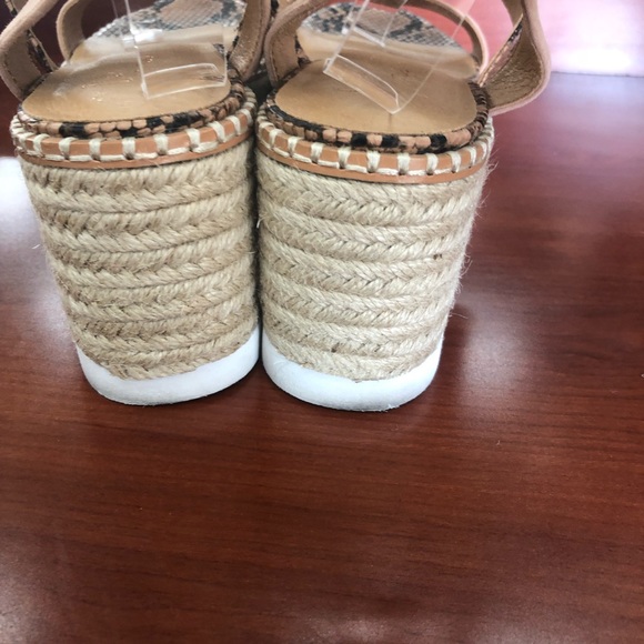 Crown Vintage Wedge Sandals Size 9.5 - Picture 7 of 14